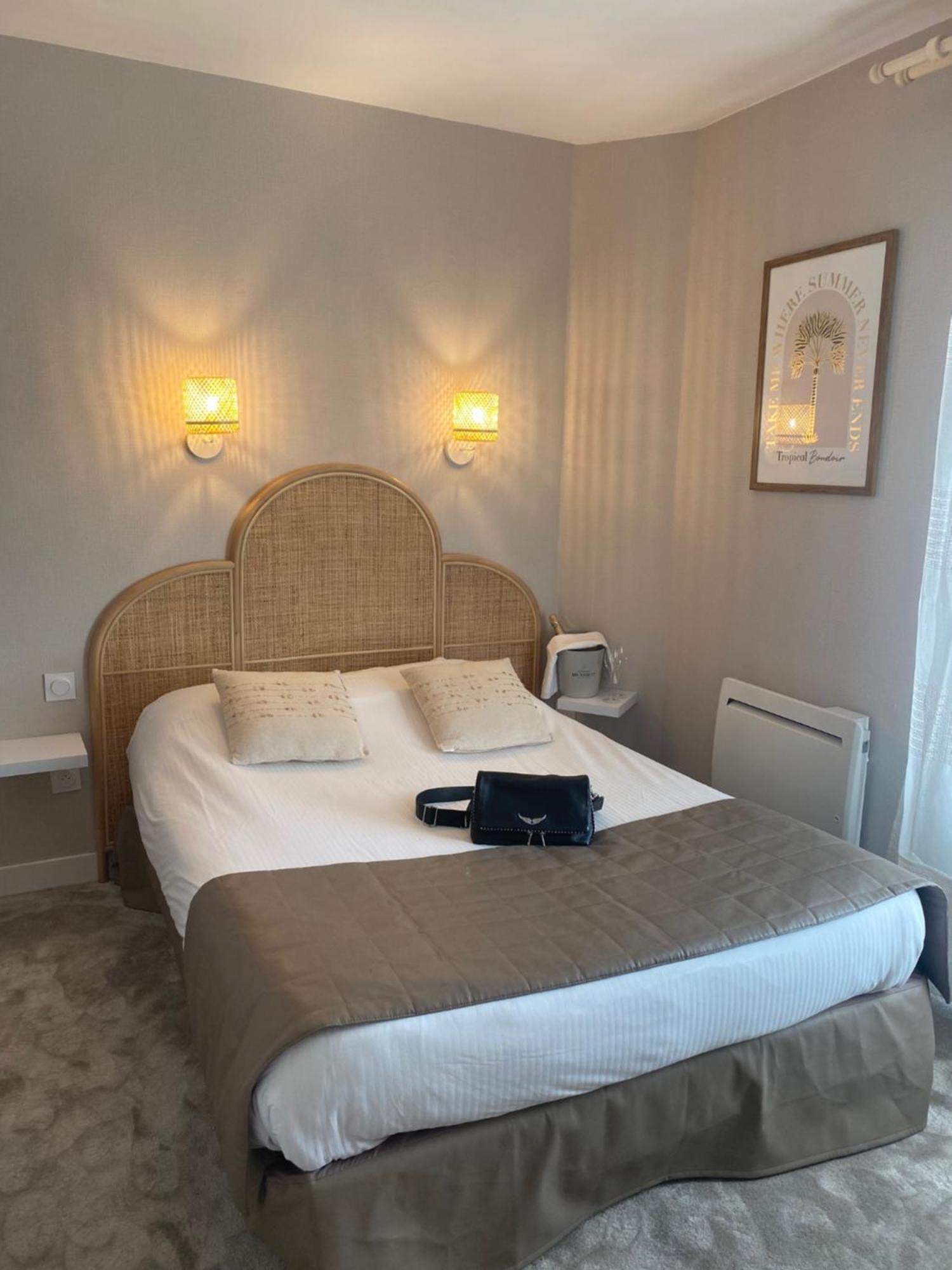 La Glycine Hotel, Spa Et Bien-Etre Bénouville Eksteriør billede