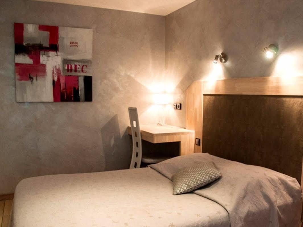 La Glycine Hotel, Spa Et Bien-Etre Bénouville Eksteriør billede